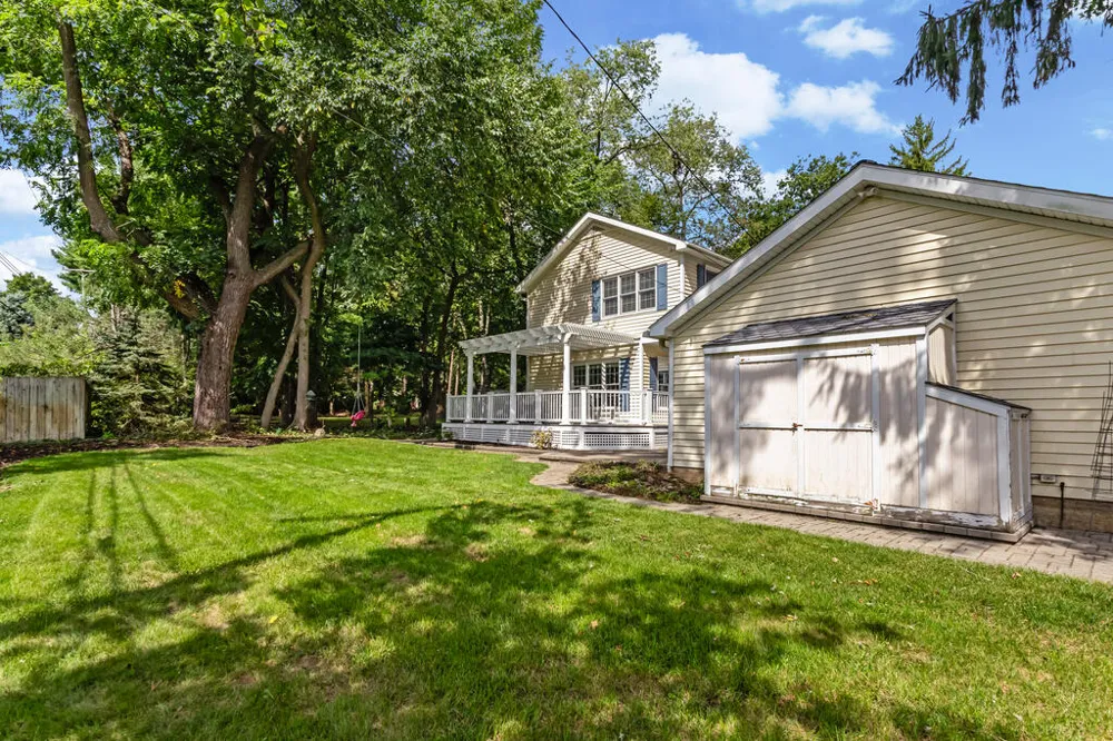 46161 Neeson Street Northville, MI 48167