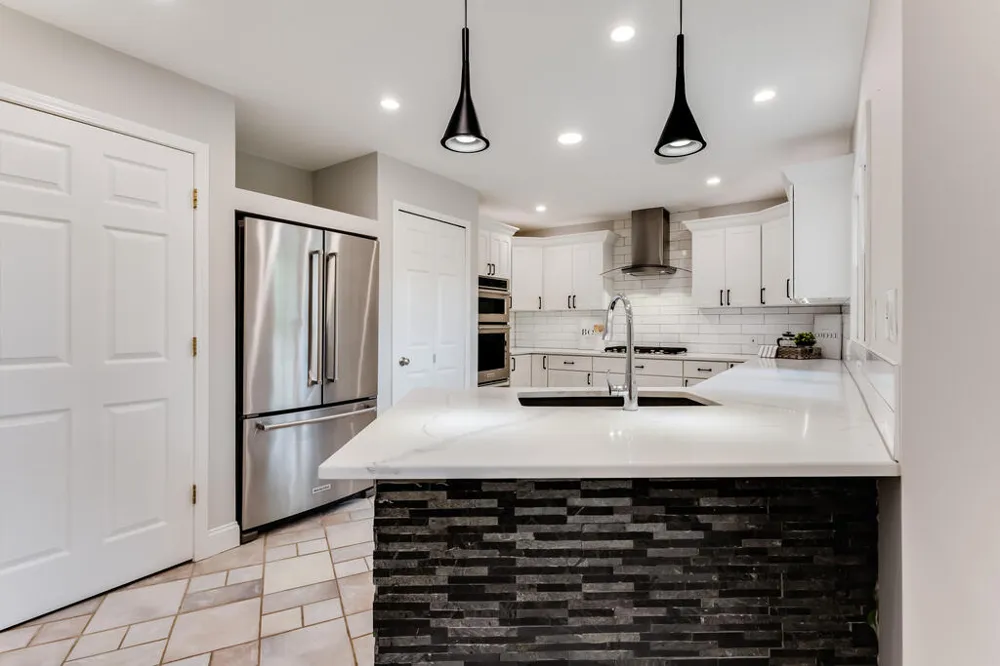 46161 Neeson Street Northville, MI 48167