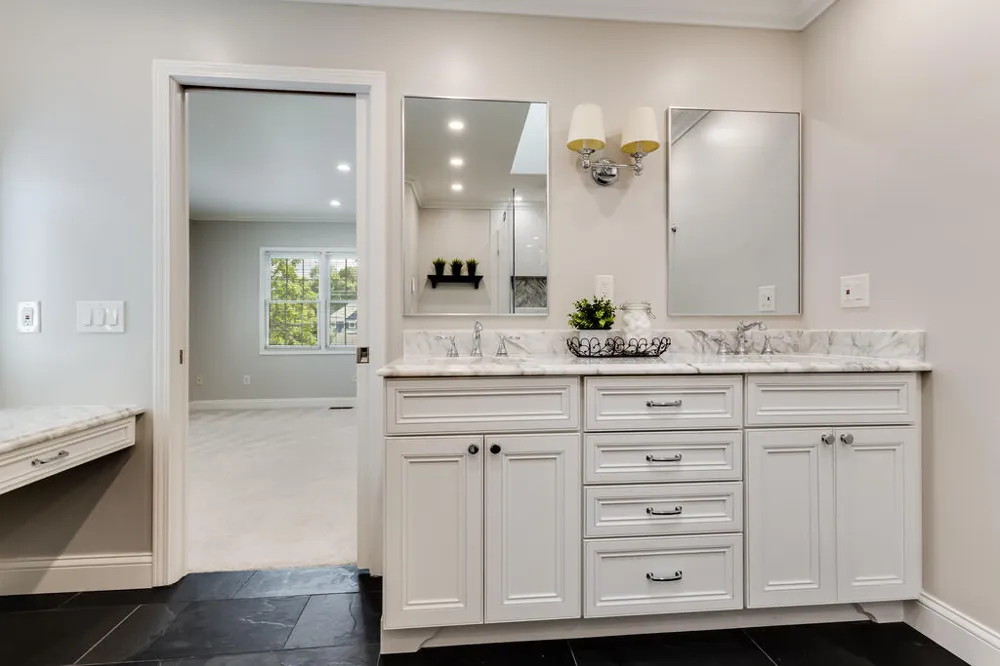 46161 Neeson Street Northville, MI 48167