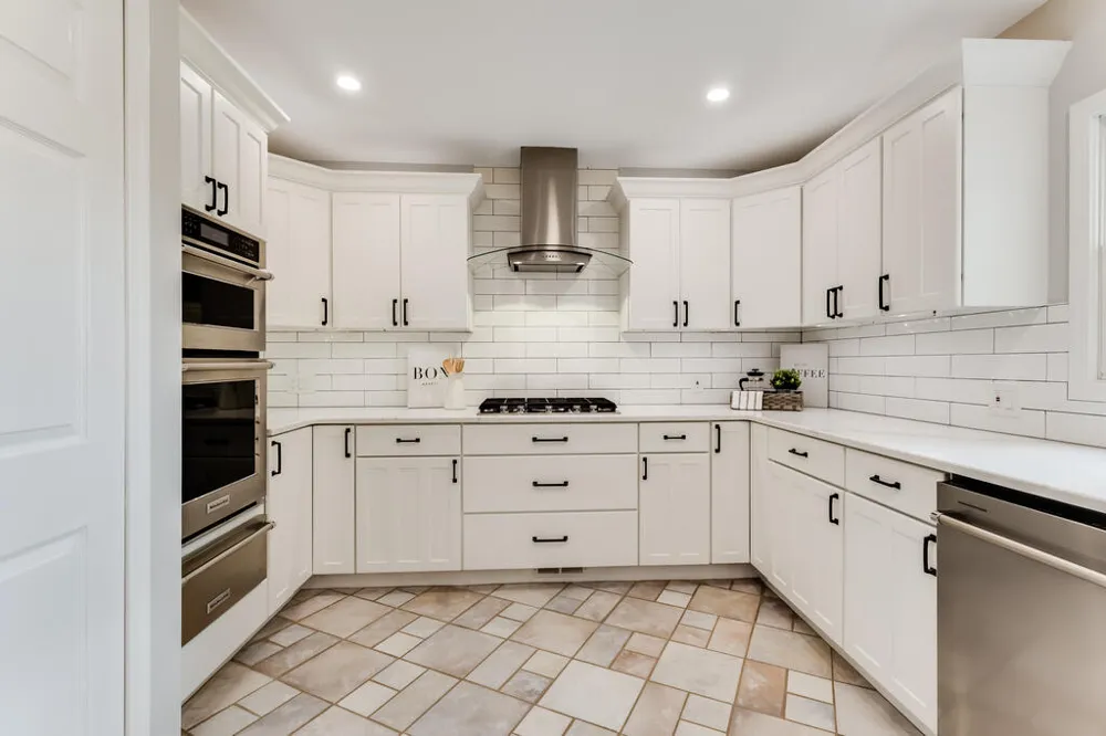 46161 Neeson Street Northville, MI 48167