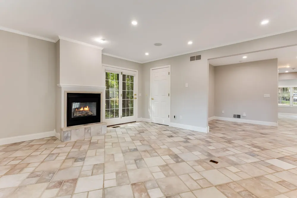 46161 Neeson Street Northville, MI 48167