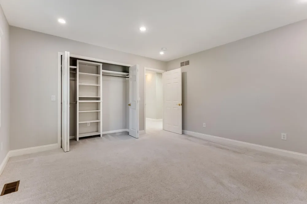 46161 Neeson Street Northville, MI 48167
