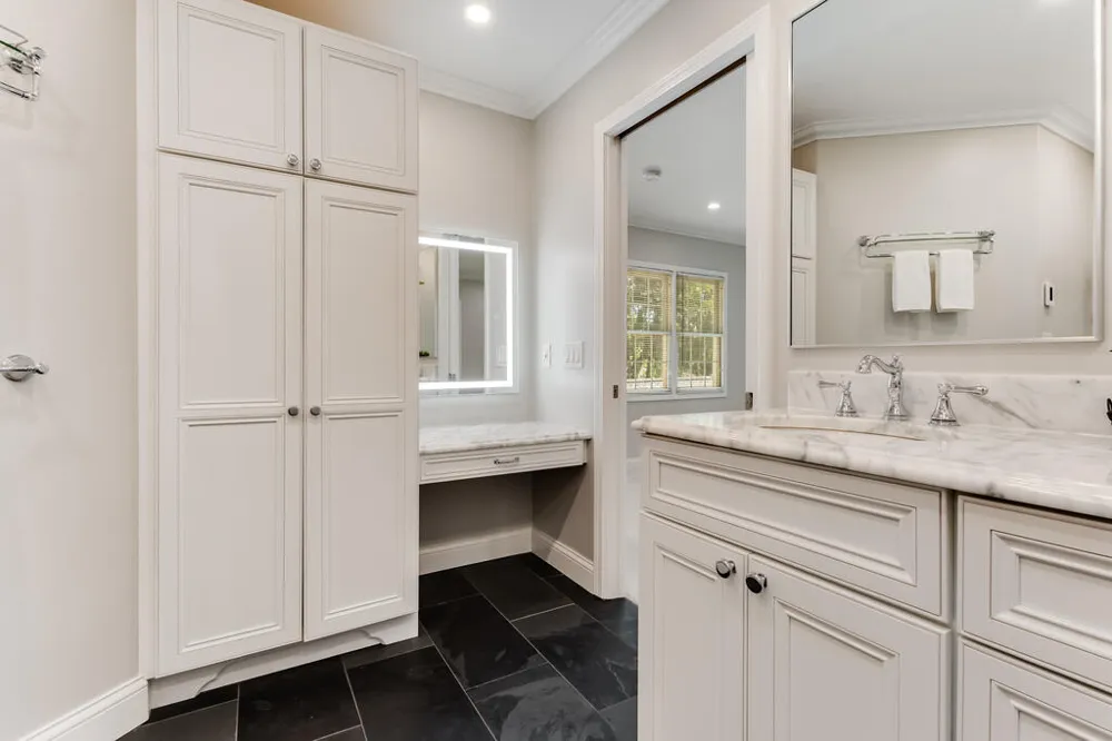46161 Neeson Street Northville, MI 48167