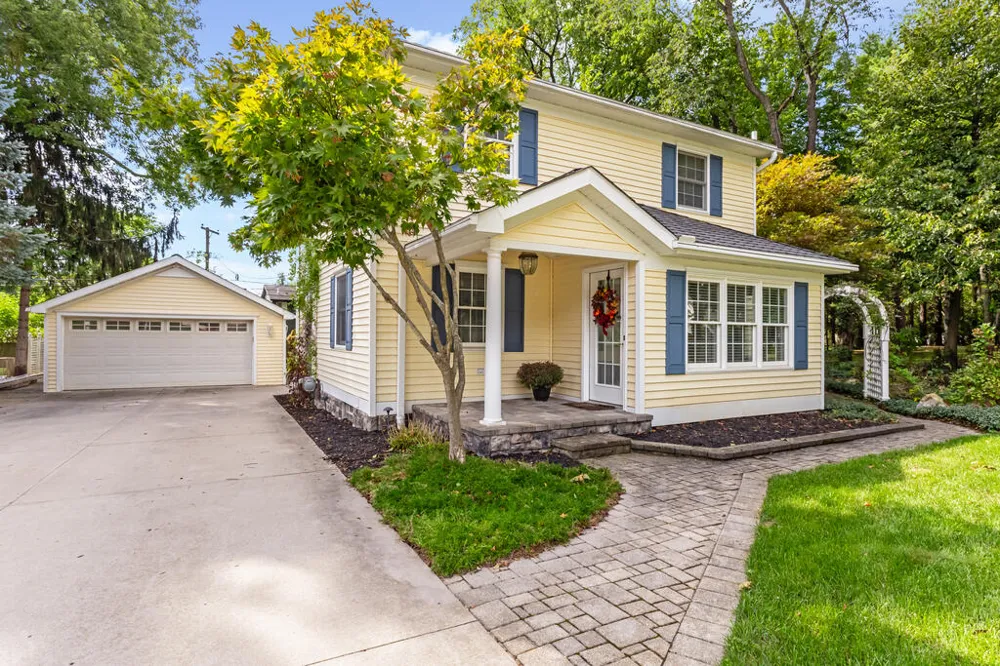 46161 Neeson Street Northville, MI 48167