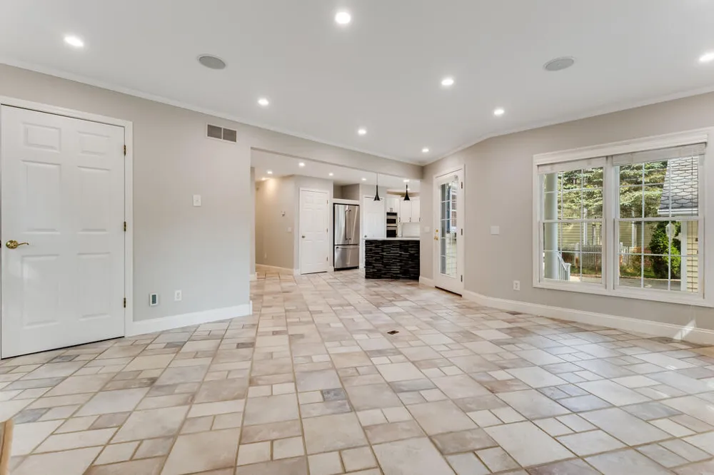46161 Neeson Street Northville, MI 48167
