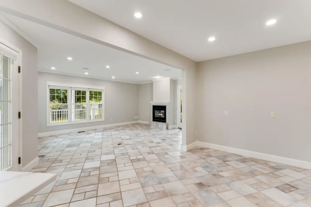 46161 Neeson Street Northville, MI 48167