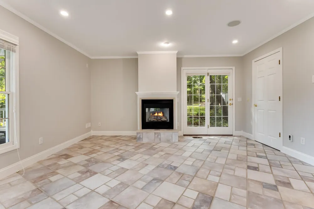 46161 Neeson Street Northville, MI 48167