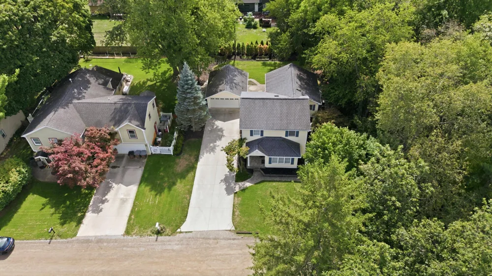46161 Neeson Street Northville, MI 48167