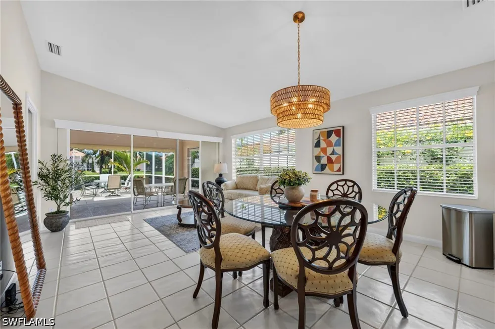 Los Altos Court E Naples, FL 34109