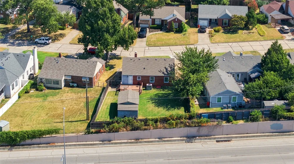 1722 S Columbia Place Tulsa, OK 74104