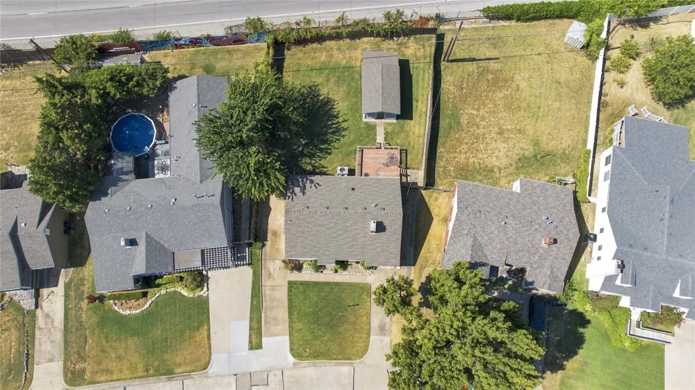 1722 S Columbia Place Tulsa, OK 74104