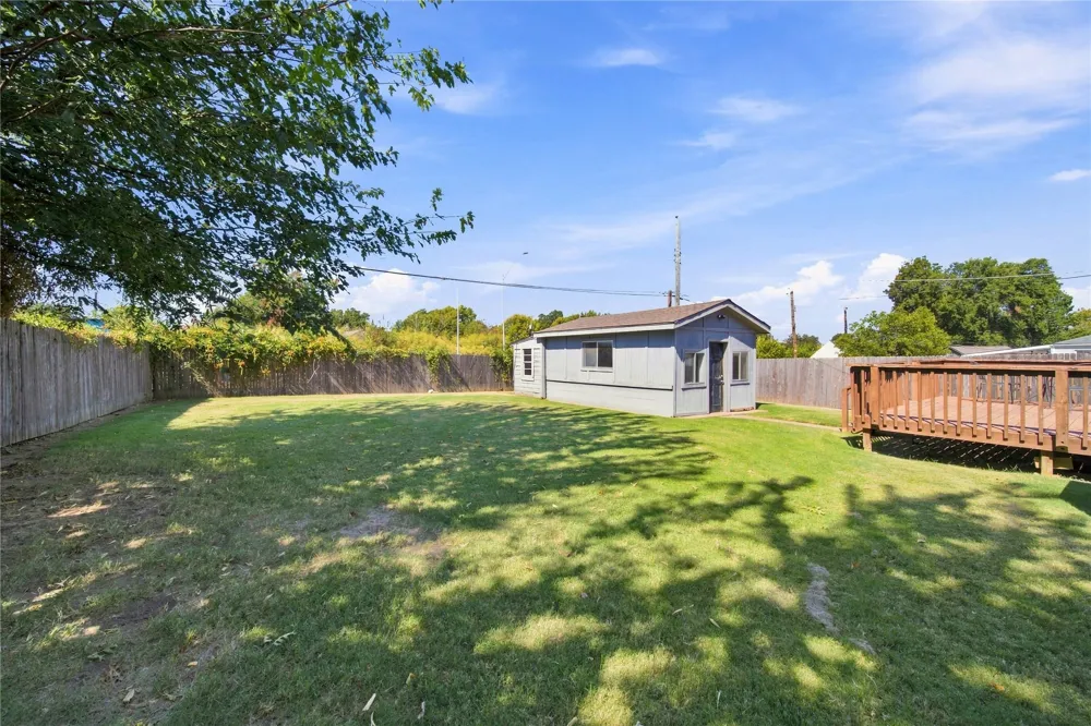 1722 S Columbia Place Tulsa, OK 74104