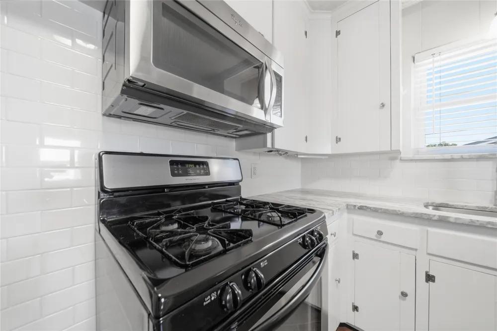 1722 S Columbia Place Tulsa, OK 74104