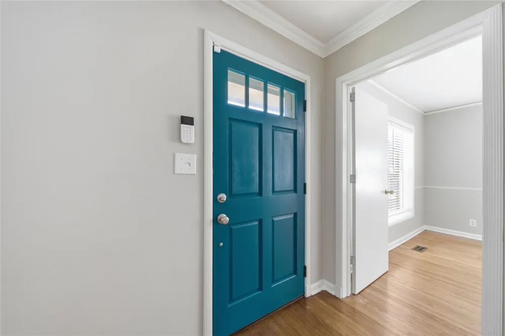 1722 S Columbia Place Tulsa, OK 74104