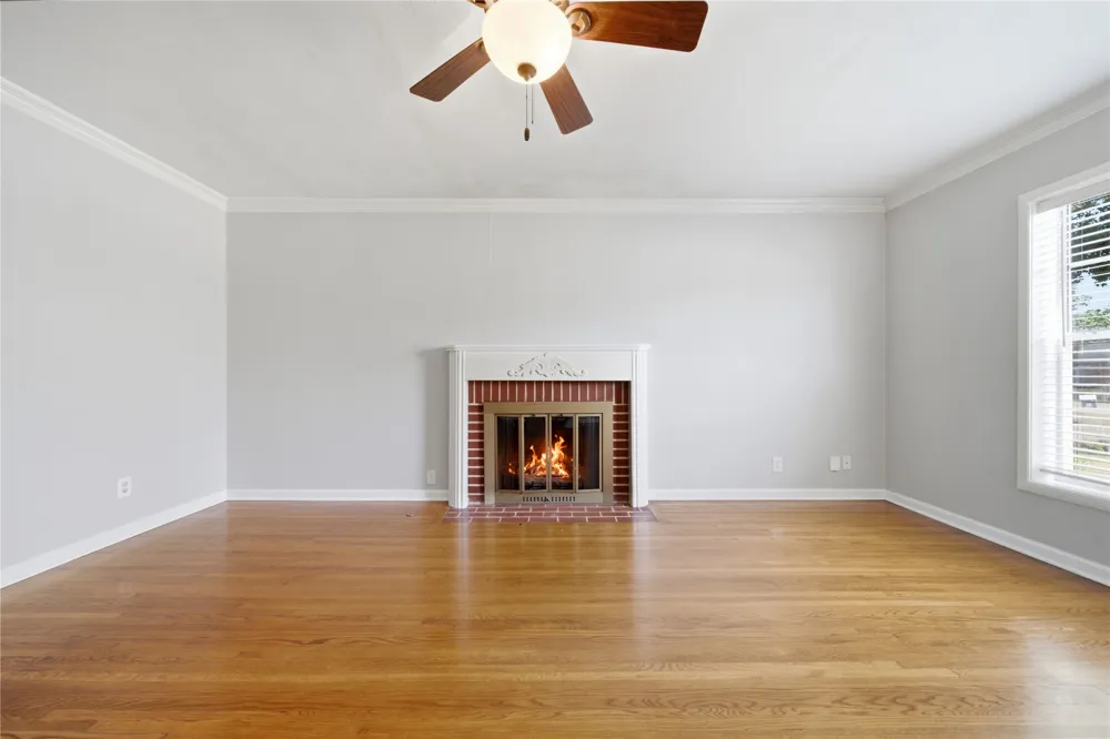 1722 S Columbia Place Tulsa, OK 74104