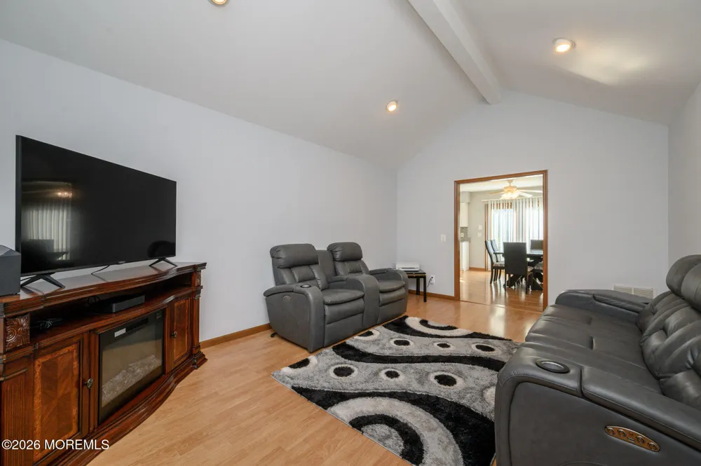 152 Nautilus Drive Manahawkin, NJ 08050