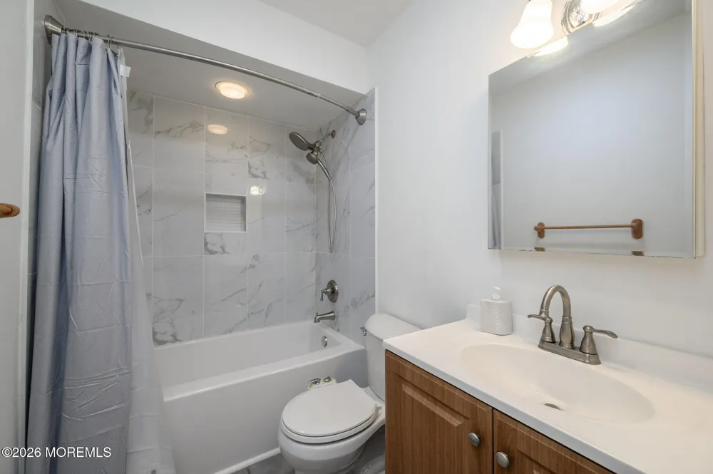152 Nautilus Drive Manahawkin, NJ 08050