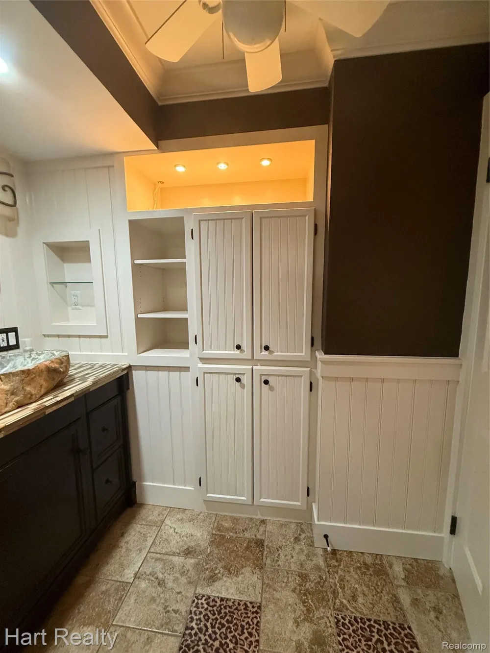 2157 Park Place Drive Walled Lake City, MI 48390