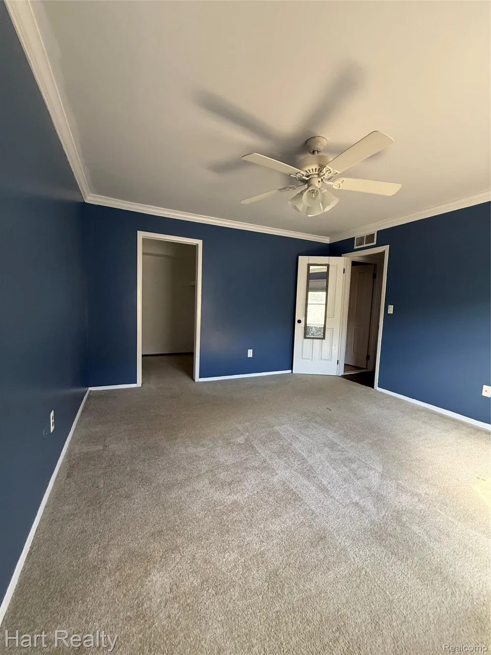 2157 Park Place Drive Walled Lake City, MI 48390