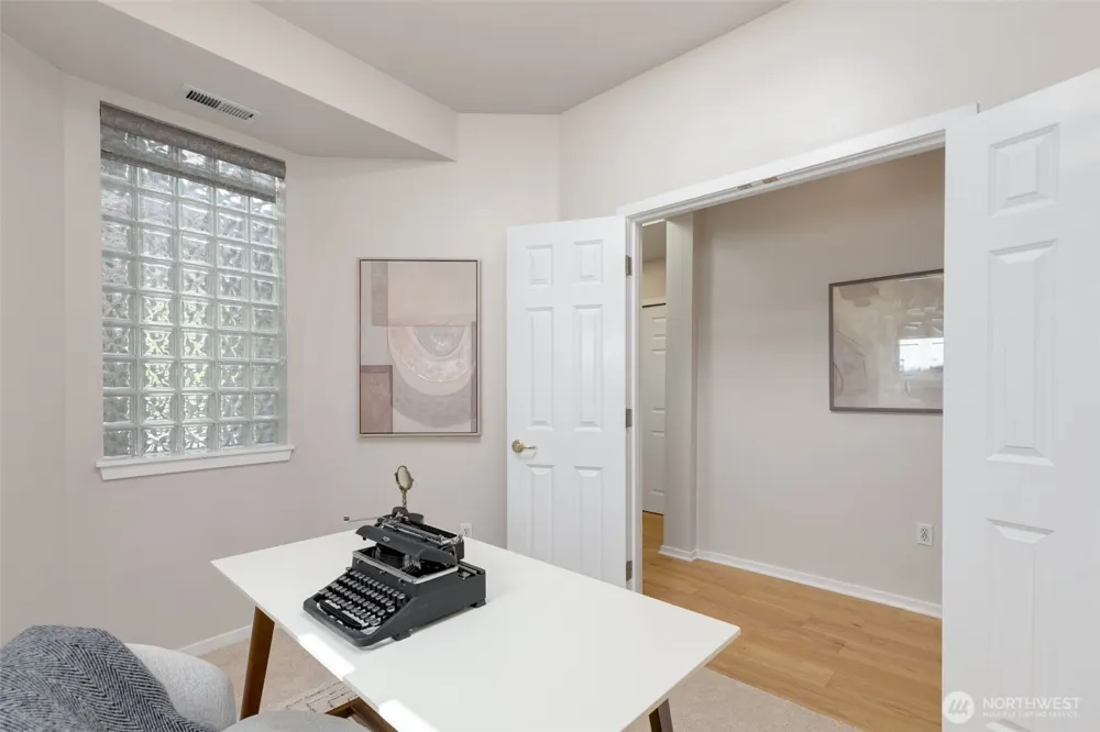 1709 134th Avenue SE #22 Bellevue, WA 98005