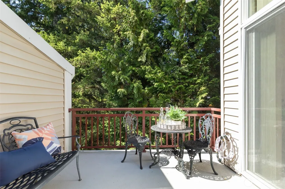 1709 134th Avenue SE #22 Bellevue, WA 98005