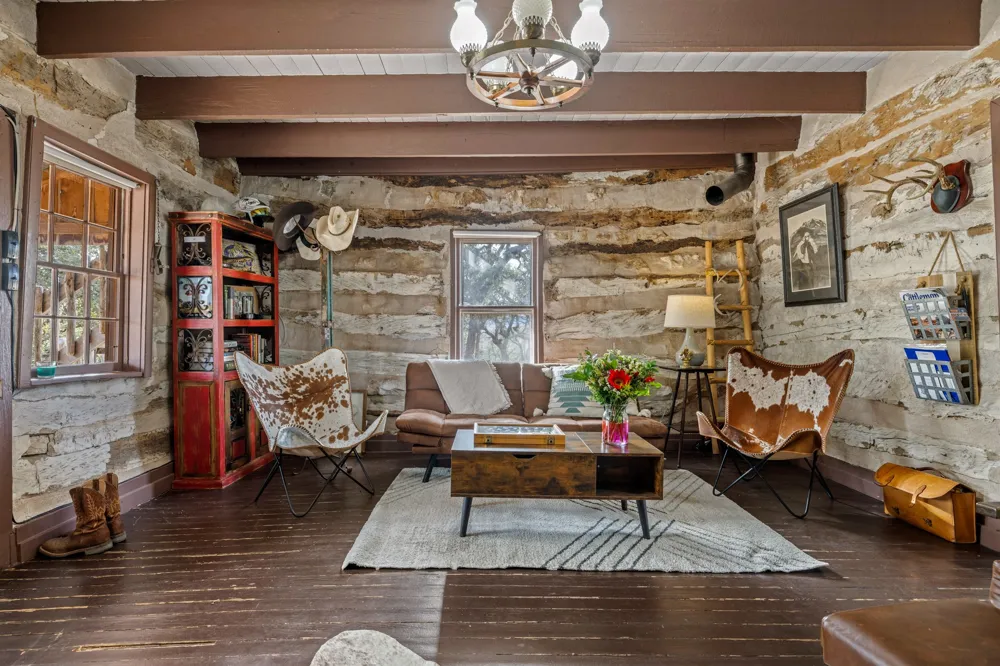 888 Dietrich Road Fredericksburg, TX 78624