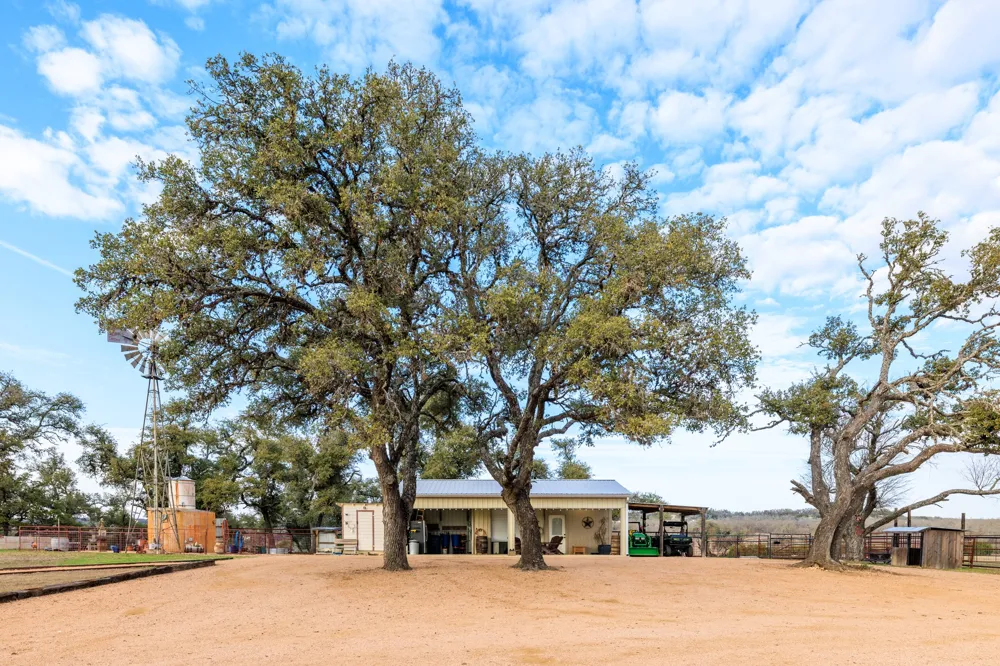 888 Dietrich Road Fredericksburg, TX 78624