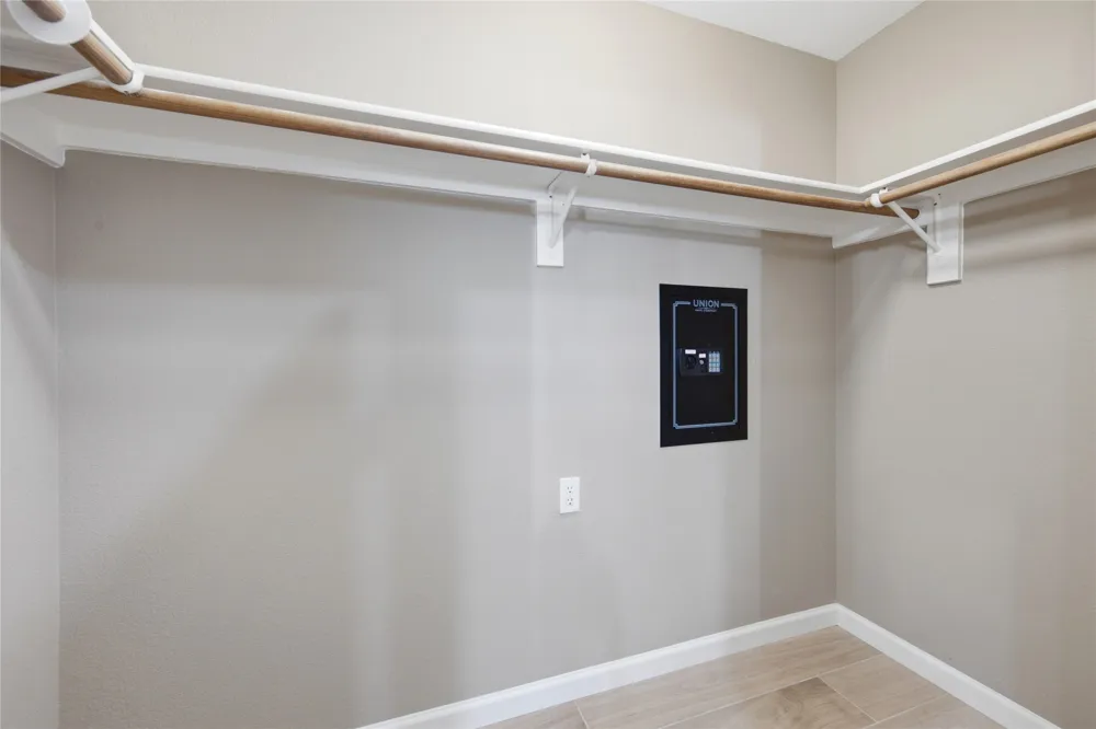 6032 Roxbury Lane Austin, TX 78739