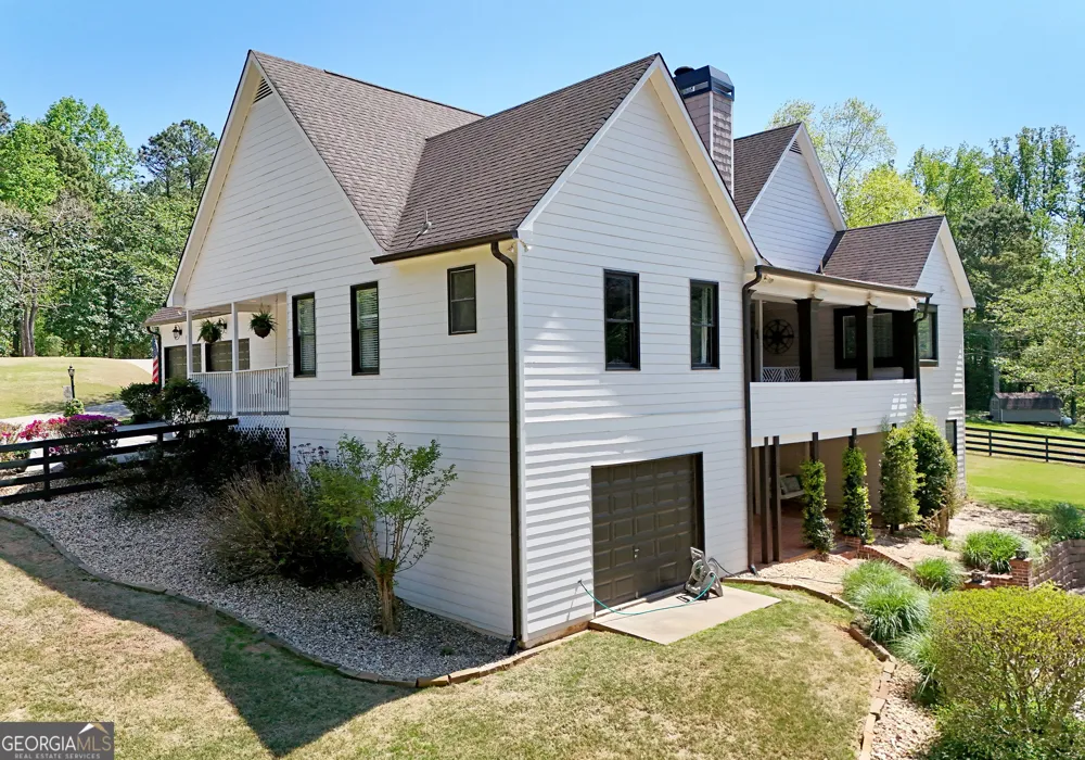 204 Lynn LN Canton, GA 30115