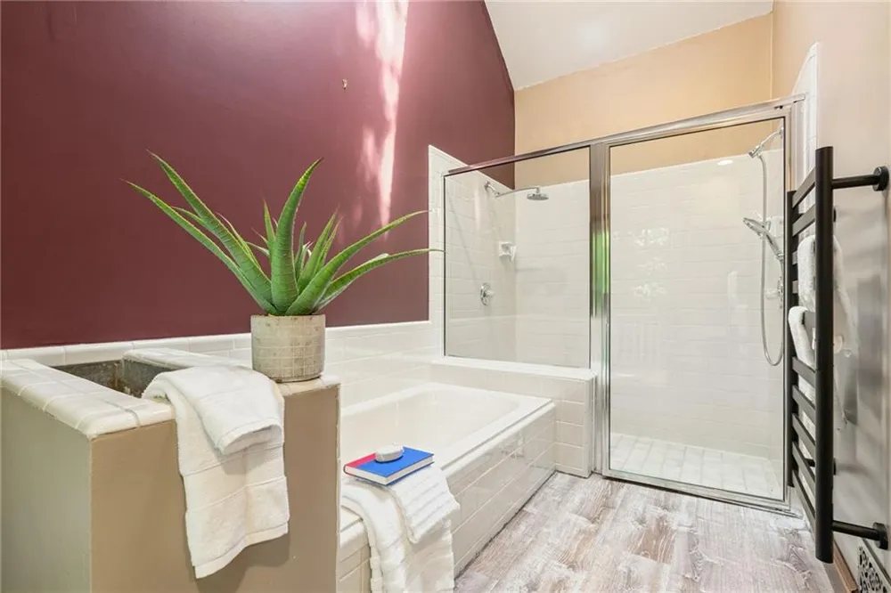 4004 Woodridge Court Duluth, GA 30096