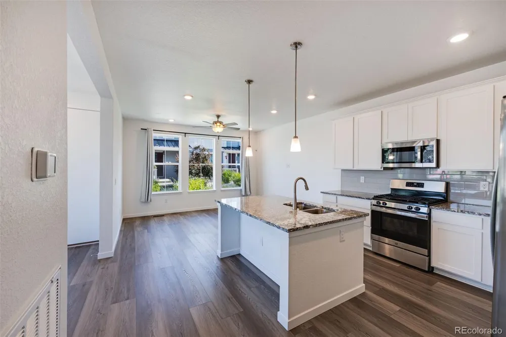7482 W Atlantic Lane Denver, CO 80227