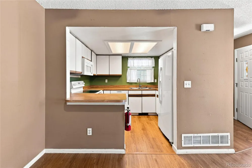 12573 E Pacific Circle #E Aurora, CO 80014