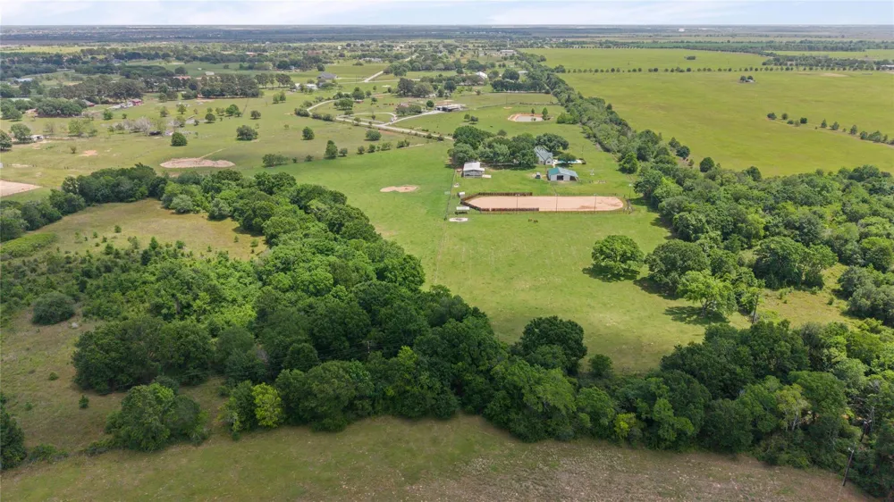 15302 Yellow Bird Road Hockley, TX 77447