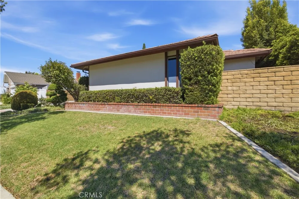 349 W Fern Fullerton, CA 92832
