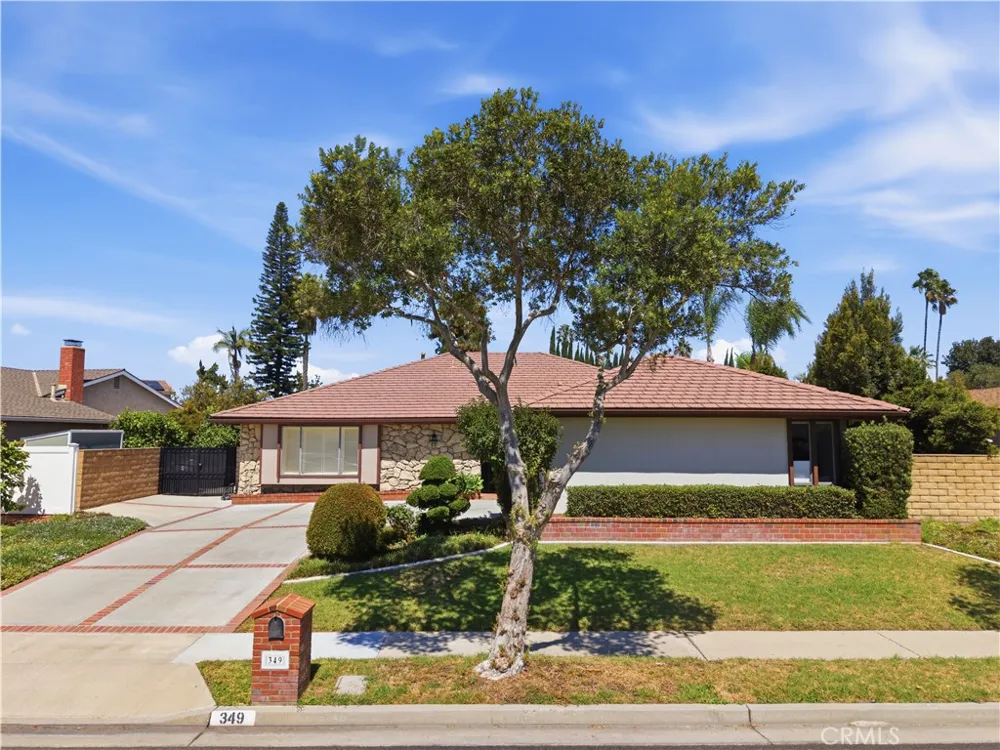 349 W Fern Fullerton, CA 92832