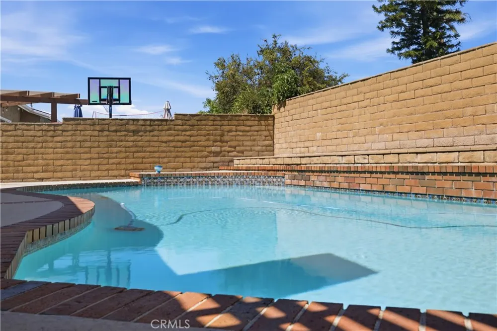349 W Fern Fullerton, CA 92832
