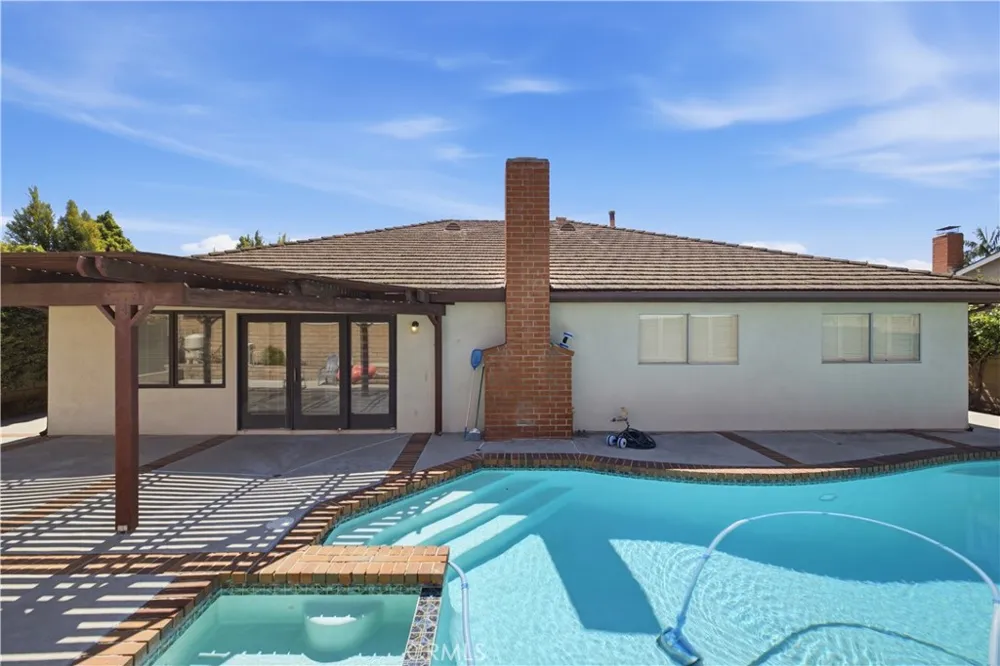 349 W Fern Fullerton, CA 92832