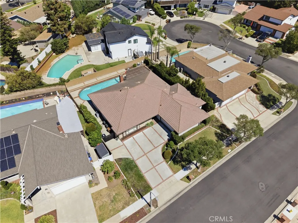 349 W Fern Fullerton, CA 92832