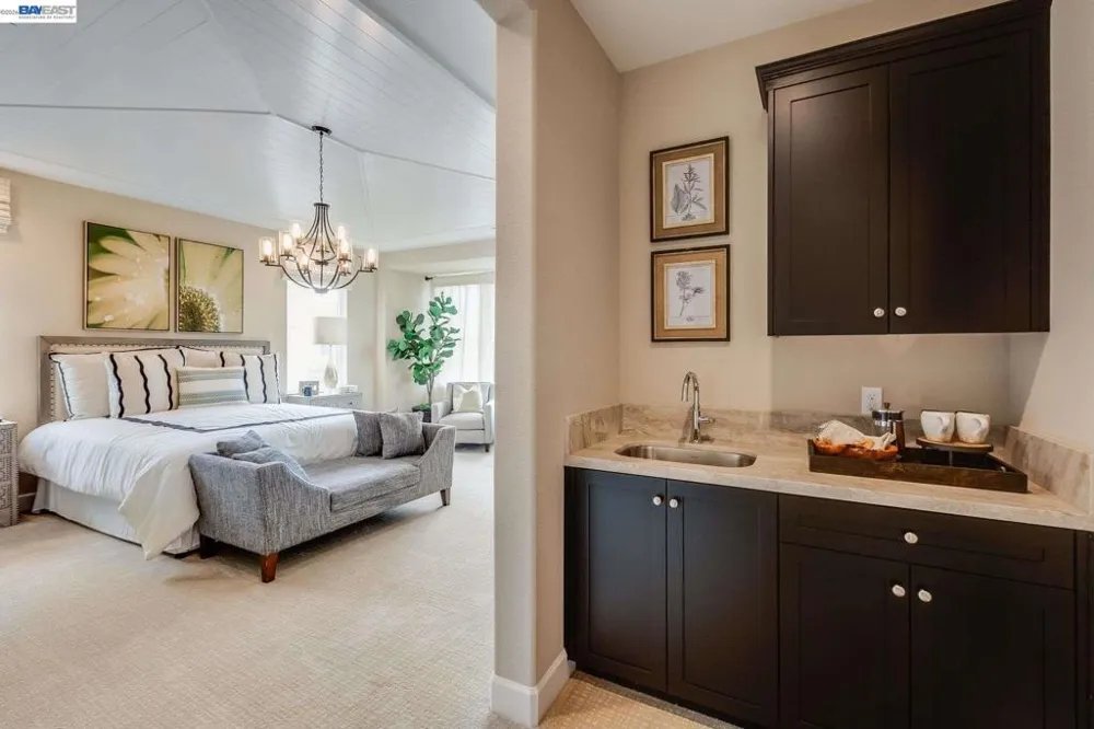 32663 Singh Circle Union City, CA 94587