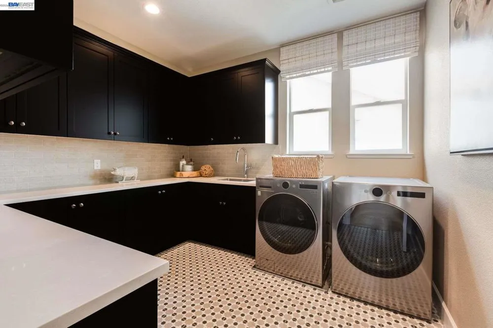 32663 Singh Circle Union City, CA 94587