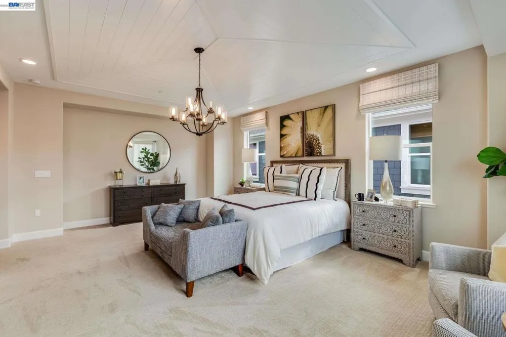 32663 Singh Circle Union City, CA 94587