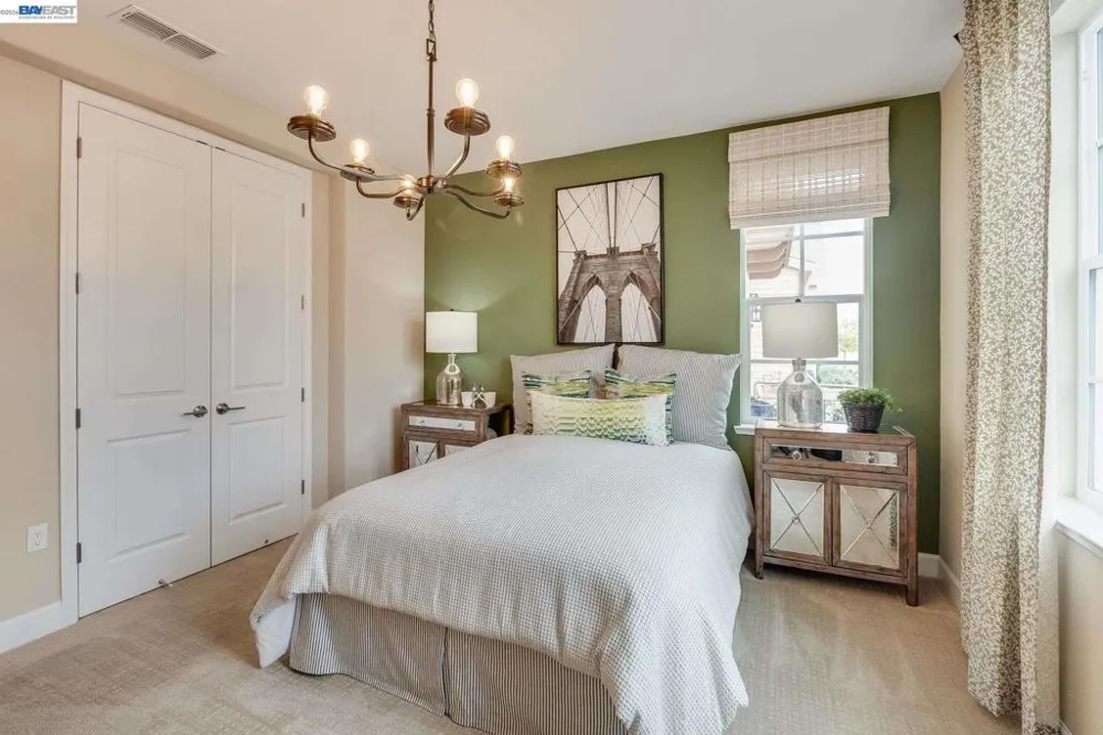 32663 Singh Circle Union City, CA 94587