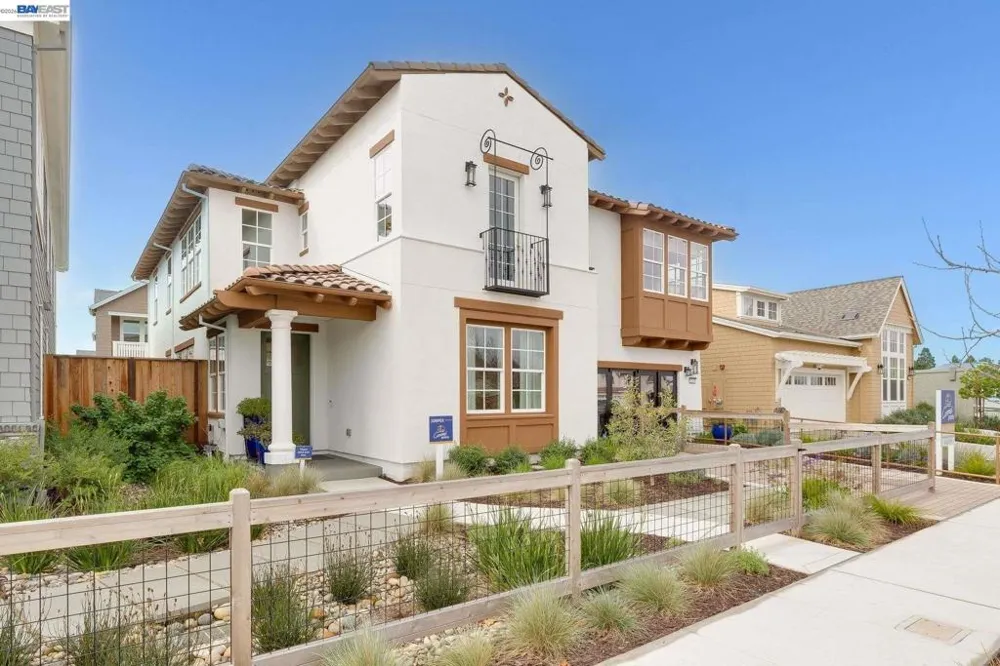 32663 Singh Circle Union City, CA 94587
