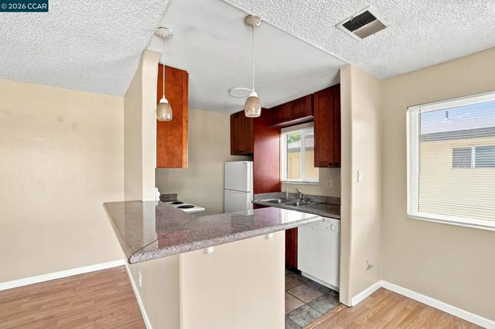 2118 Peppertree Way #4 Antioch, CA 94509