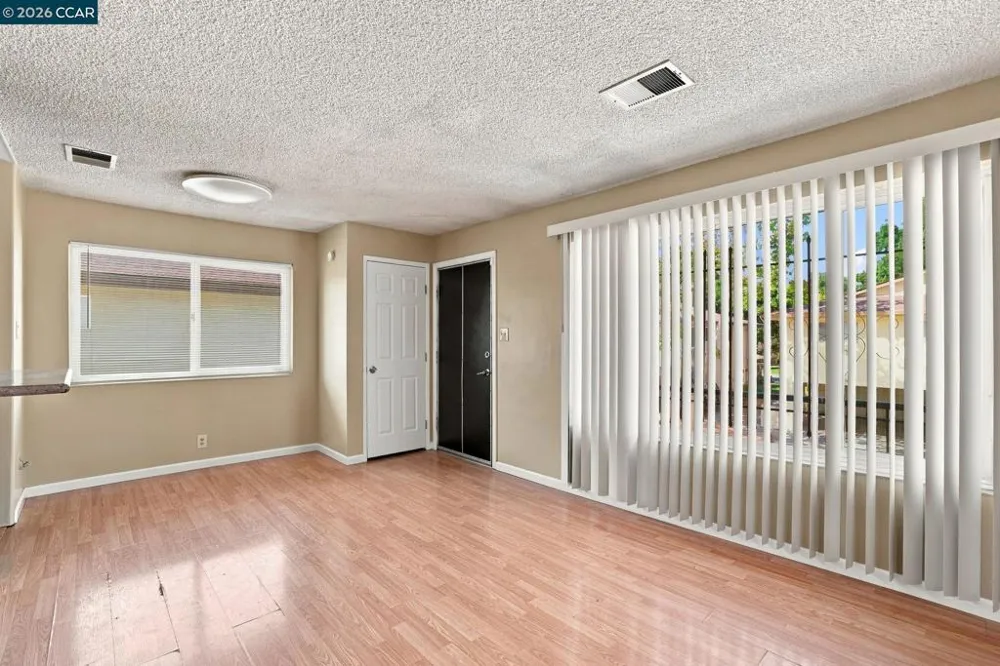 2118 Peppertree Way #4 Antioch, CA 94509