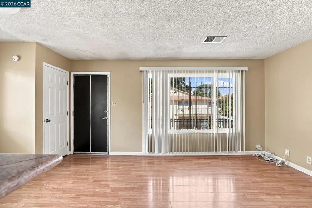 2118 Peppertree Way #4 Antioch, CA 94509