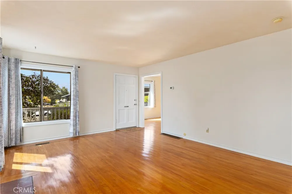 360 3rd Lakeport, CA 95453