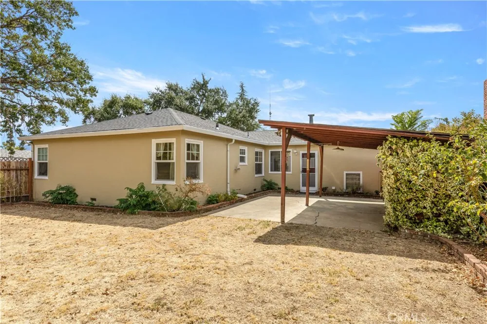 360 3rd Lakeport, CA 95453