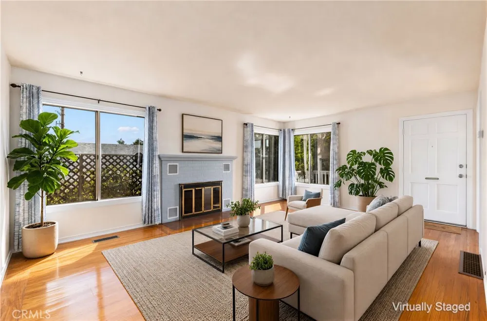 360 3rd Lakeport, CA 95453