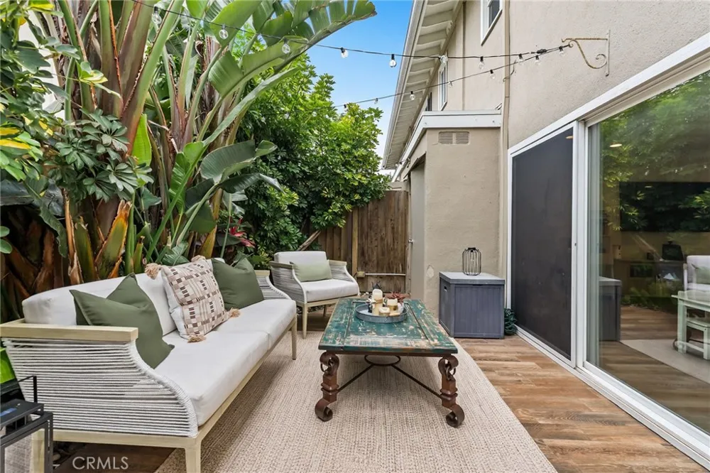 1741 Tustin Avenue #1A Costa Mesa, CA 92627